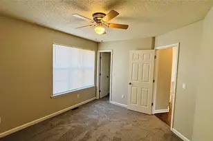 1015 Sly Fox Ct, Stone Mountain, GA 30088 - Photo 25