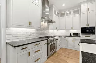 2085 Cambridge Ave, Atlanta, GA 30337 - Photo 13