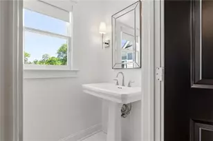 2085 Cambridge Ave, Atlanta, GA 30337 - Photo 41
