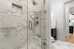 2085 Cambridge Ave, Atlanta, GA 30337 - Photo 23