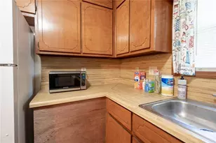 1106 Brookstone Rd, Atlanta, GA 30349 - Photo 13