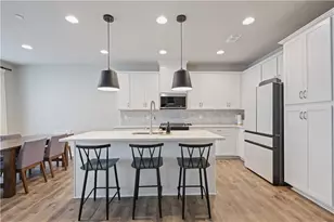 354 Hayden Cir, Woodstock, GA 30189 - Photo 7