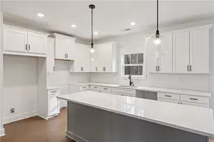 2645 Mills Bend, Decatur, GA 30034 - Photo 5