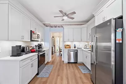 145 Thornwood Drive SE, Calhoun, GA 30701 - Photo 13