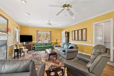 145 Thornwood Drive SE, Calhoun, GA 30701 - Photo 17