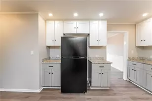 3622 Woods Dr, Decatur, GA 30032 - Photo 11