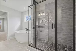 72 Clear Lk Pkwy, Hoschton, GA 30548 - Photo 27