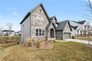 72 Clear Lk Pkwy, Hoschton, GA 30548 - Photo 3