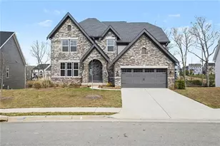 72 Clear Lk Pkwy, Hoschton, GA 30548 - Photo 1