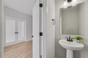 72 Clear Lk Pkwy, Hoschton, GA 30548 - Photo 15