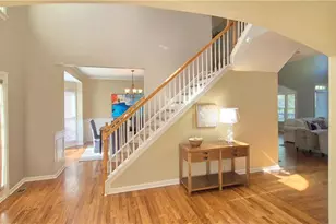 6095 Georgetown Park Dr, Norcross, GA 30071 - Photo 5