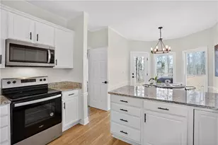 12 Forest Ridge Ct, Atlanta, GA 30350 - Photo 7