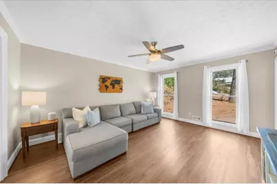 5042 Waterford Drive SW, Mableton, GA 30126 - Photo 7