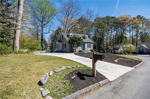 1868 Dyer Cir, Chamblee, GA 30341 - Photo 55
