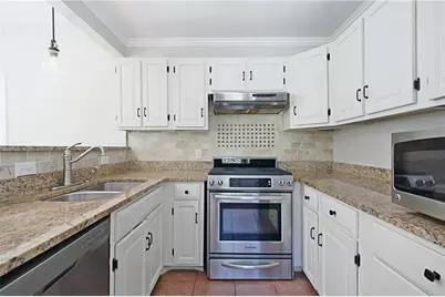 1868 Dyer Circle, Chamblee, GA 30341 - Photo 7