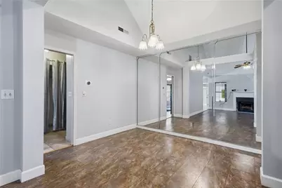 5639 Isleworth Court, Atlanta, GA 30349 - Photo 11