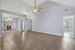 5639 Isleworth Ct, Atlanta, GA 30349 - Photo 15