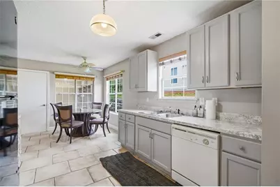 5639 Isleworth Court, Atlanta, GA 30349 - Photo 17