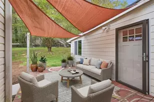 5639 Isleworth Ct, Atlanta, GA 30349 - Photo 9