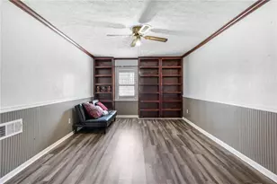 1349 Ashbrook Dr, Lawrenceville, GA 30043 - Photo 17