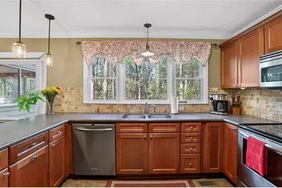 1120 Willow Bend, Roswell, GA 30075 - Photo 3