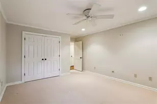 19 Mooregate Square, Atlanta, GA 30327 - Photo 35