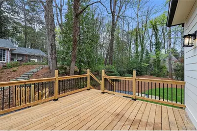 342 Valley Green Drive NE, Atlanta, GA 30342 - Photo 57