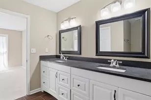 334 Home Park Ave NW, Atlanta, GA 30318 - Photo 23