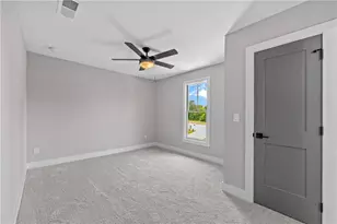 1705 Littlebrook Ct, Loganville, GA 30052 - Photo 9