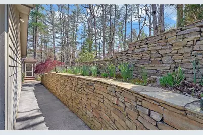 290 Waterfall Drive, Cleveland, GA 30528 - Photo 3