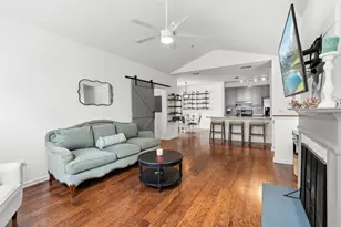 7104 Woodland Ln, Alpharetta, GA 30009 - Photo 9