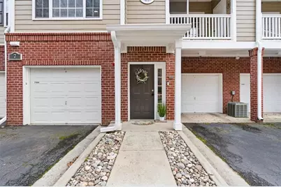 7104 Woodland Lane, Alpharetta, GA 30009 - Photo 5