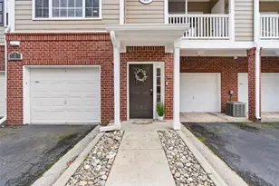 7104 Woodland Ln, Alpharetta, GA 30009 - Photo 5