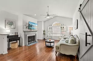 7104 Woodland Ln, Alpharetta, GA 30009 - Photo 7