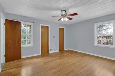 4341 Five Forks Trickum Road SW Road SW, Lilburn, GA 30047 - Photo 9