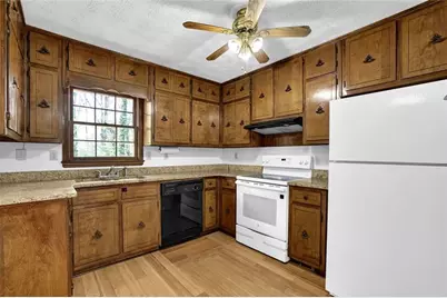 4341 Five Forks Trickum Road SW Road SW, Lilburn, GA 30047 - Photo 7