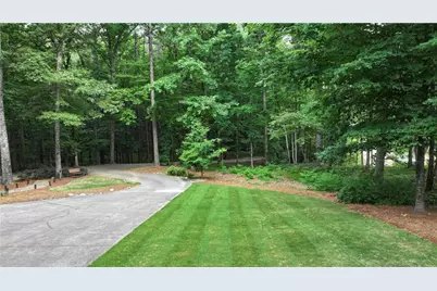 2195 E Maddox Road, Buford, GA 30519 - Photo 27