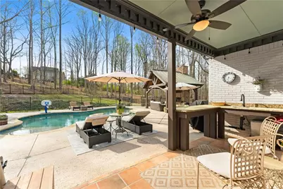 2195 E Maddox Road, Buford, GA 30519 - Photo 9