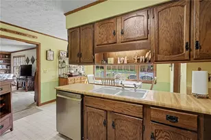 777 Saybrook Cir NW, Lilburn, GA 30047 - Photo 15