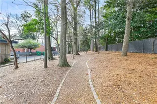 4300 Roswell Rd NE, Atlanta, GA 30342 - Photo 29