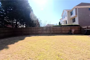 2640 Ivy Brook Ln, Buford, GA 30519 - Photo 87