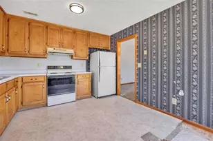 2067 Brandy Woods Dr, Conyers, GA 30013 - Photo 9