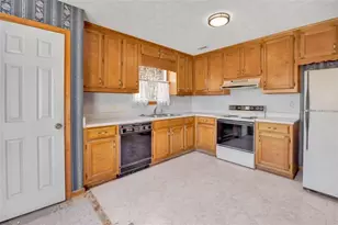 2067 Brandy Woods Dr, Conyers, GA 30013 - Photo 11