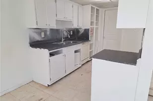 3183 Nectarine Cir, Decatur, GA 30034 - Photo 5