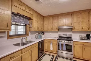 2740 Dennard Rd NE, Conyers, GA 30013 - Photo 13