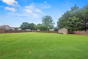 5727 Pleasant Woods Dr, Flowery Branch, GA 30542 - Photo 5