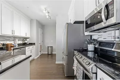 3334 Peachtree Road NE #212, Atlanta, GA 30326 - Photo 7