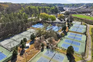 447 Alderwood St, Atlanta, GA 30328 - Photo 49