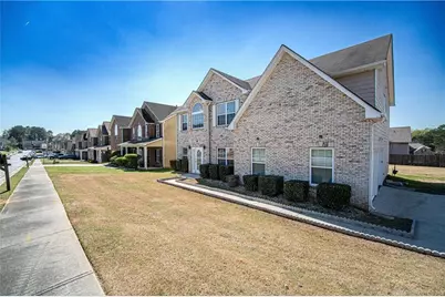 6595 Piazza Drive, Jonesboro, GA 30238 - Photo 3