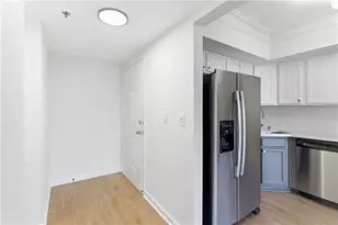 275 13th St, Atlanta, GA 30309 - Photo 3